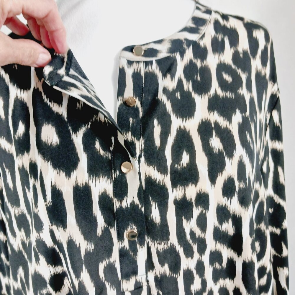 Calvin Klein XL Leopard Long Sleeve Top W/ Ruffled Sleeve Hem, 1/4 Button Front - Picture 7 of 16